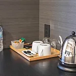Hotel Ninja Black
